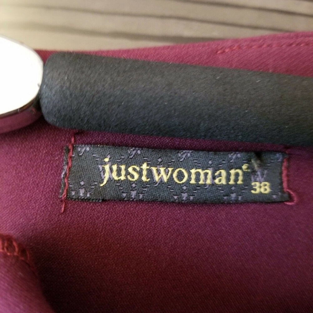 Just Women burgundy dress size 38. - Picture 3 of 6